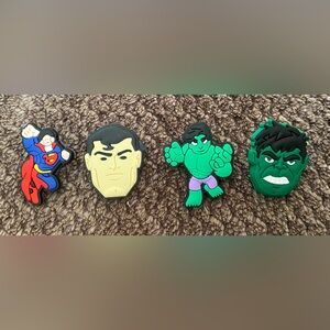 4PC Superman & Hulk Croc Charm Set